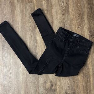 Abercrombie & Fitch Jet Black Skinny Jeans